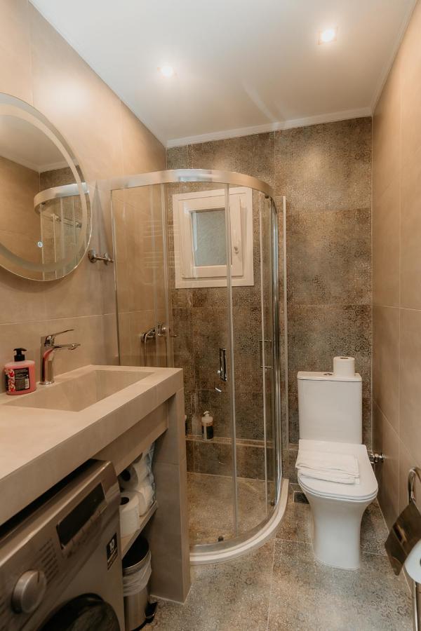 Satus Finem Egnatia'S Luxury Suite Salonicco Esterno foto