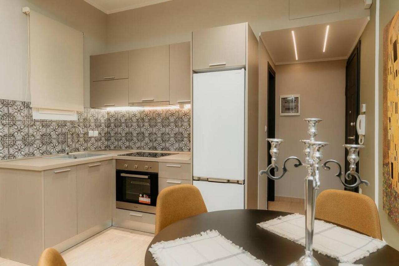 Satus Finem Egnatia'S Luxury Suite Salonicco Esterno foto