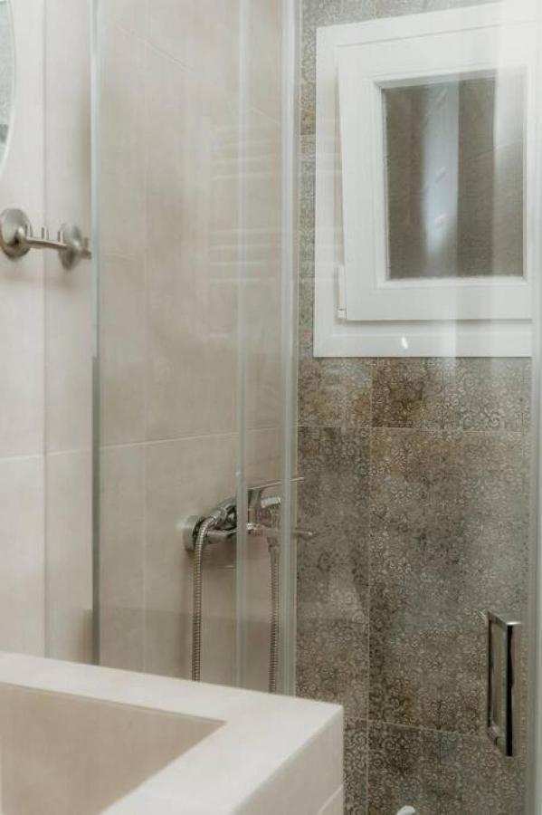 Satus Finem Egnatia'S Luxury Suite Salonicco Esterno foto